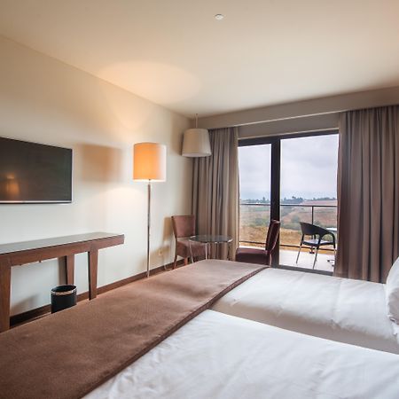 Vila Gale Σίντρα Εξωτερικό φωτογραφία A room at the hotel
