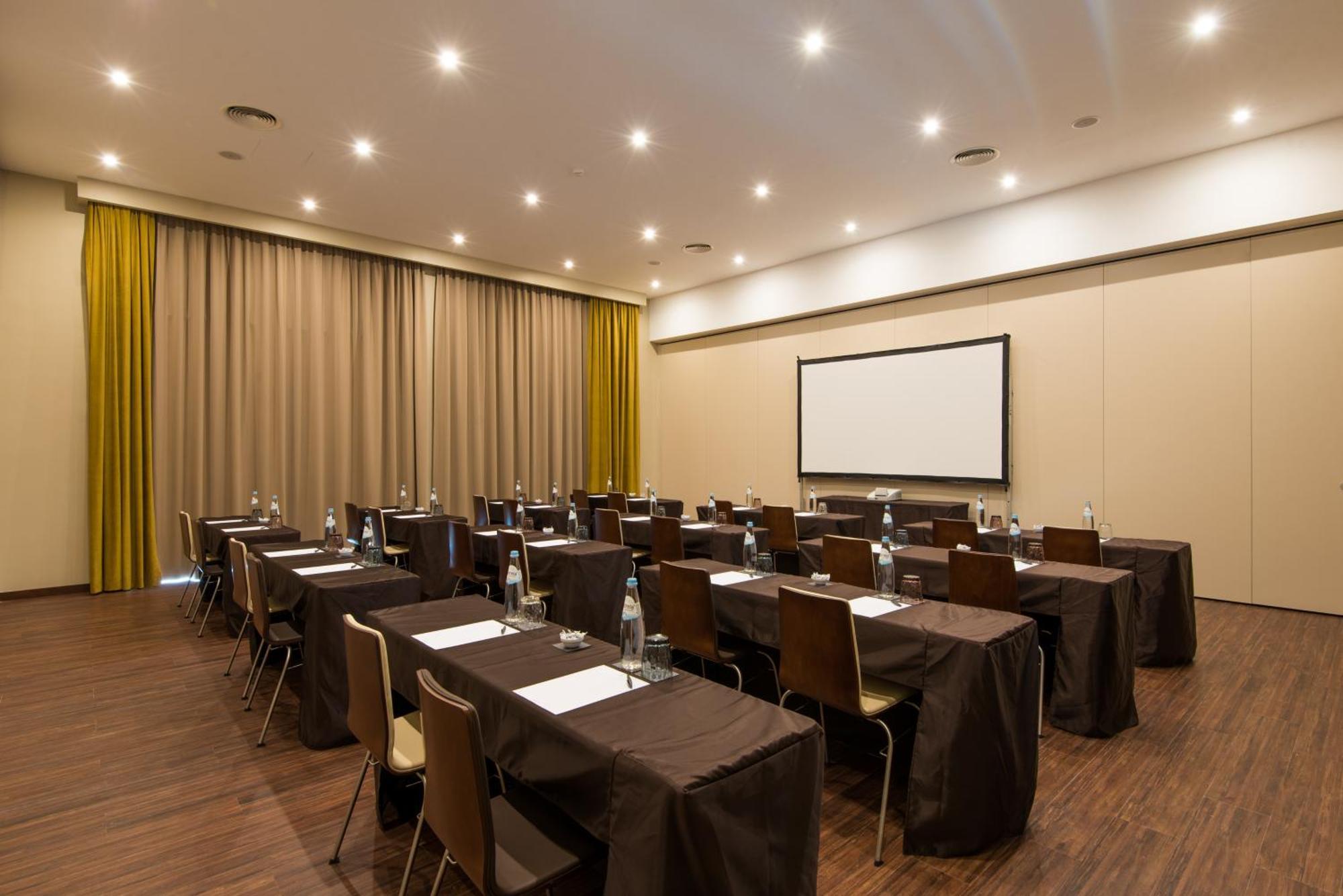 Vila Gale Σίντρα Εξωτερικό φωτογραφία Meeting room