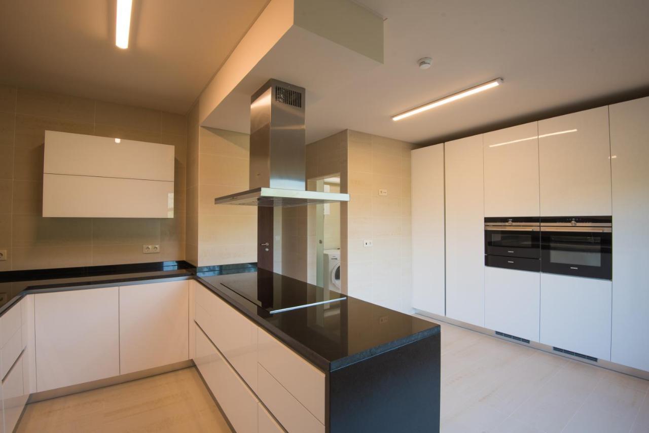 Vila Gale Σίντρα Εξωτερικό φωτογραφία A modern kitchen